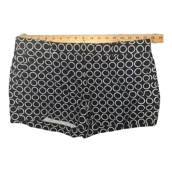 Michael Kors Blue/White Patterned Mini Shorts, Size 12 - Picture 7 of 9